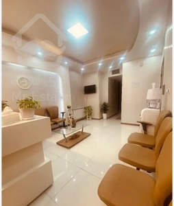 فروش تک واحدی نوساز مناسب مطب پزشکان