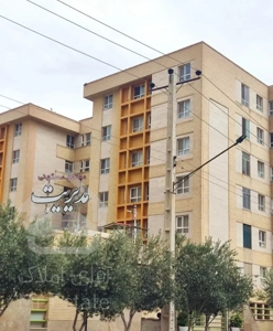 آپارتمان ۱۰۰متری، ۲خواب، سند ۶دانگ، صفائیه، قندی