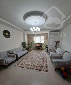 80 متر/2 خواب/(انباری آسانسور) کلیور