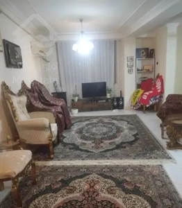 آپارتمان طبقه اول ۷۶ متری خیابان بابل ارغوان