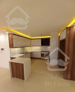 اپارتمان ۱۰۲ متری،  رویان