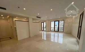 قیطریه /170 متر 3خواب چند قدمی پارک معماری خاص