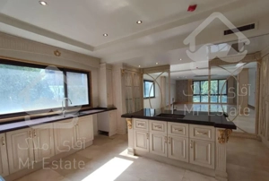 ۱۴٠ متری فول مشاعات کامرانیه جنوبی