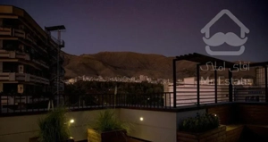 200 متر - کلید نخورده - بهترین لوکیشن نیاوران