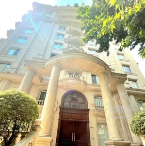 آپارتمان ۲۶۰ متری گاندی