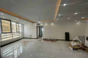 ۱۳۵ متر۳خواب فول امکانات با ۲ پارکینگ سندی