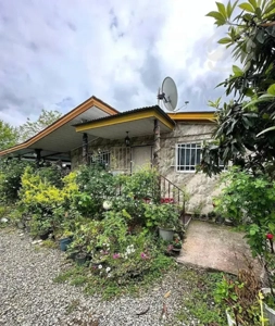 ویلاباغ همکف استخردار 300متری شهرکی سند تک برگ