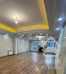 سازمان برنامه ۱۱۰متر ۲خواب سر نبش غرق نور فول