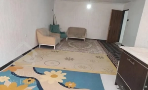 یک واحد طبقه بالا /۲خواب /هال و پذیرایی بزرگ