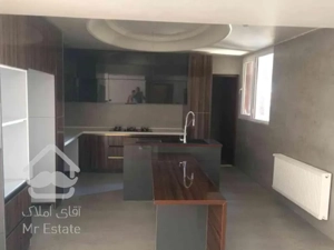 رهن و اجاره آپارتمان ۱۹۰ متری نیاوران