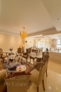 126 متر / ونک/پنج ساله/خوش قیمت