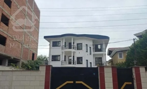 اجاره آپارتمان 185 متری تک واحدی با لوکیشن جذاب