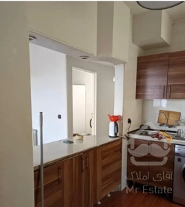 ولیعصر ، مطهری، ۹۲ متر، ۲ خواب، بازسازی شده