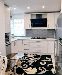 ۶۸متر/۲خ/بسیار شیک/پارکینگ و انباری/شهران شمالی