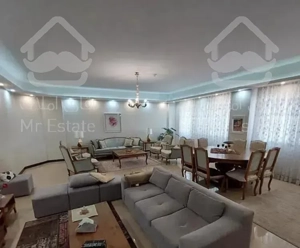 ۱۱۷ متر ۲ خواب/تک واحدی/سالن پرده خور/پونک