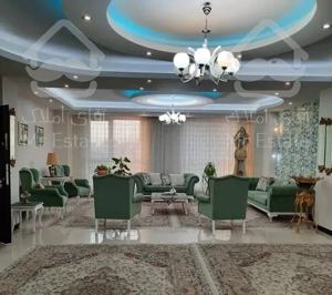 ١٣٥ متر (مروارید  بالاى م کاج)  امکانات کامل