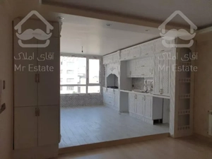 ۱۱۷متر آپارتمان فردوس شرق  تقدیری