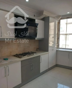 92متر دو خواب  فول (( خوش نقشه ))