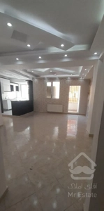 رنج و گنج /اپارتمان/پارکینگ مسقف/سند ۵ برگ