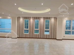 فروش اپارتمان سه خواب تک واحدی در بلور فردوس شرق