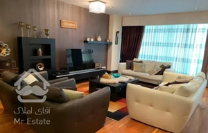 فرمانیه دیباجی شمالی محمود نوریان گلبرگ ۱۰۸ متری