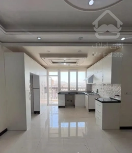 83متـر  5سـاله  فول‌امکانات  فرعی و گذر پهن