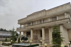 2500متر عمارت بی نظیر