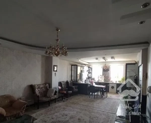 97متر /دوخوابه/دوکله نور/خوش نقشه/شهران شمالی