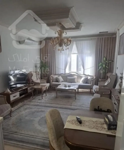 آپارتمان مینودر ، طلاییه