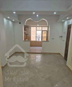 60متر/2خواب/خوش نقشه ودرنزدیکی مترو