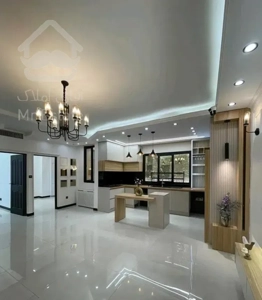 ۷۰ متری لاکچری آفتاب گیر پارکینگ سندی