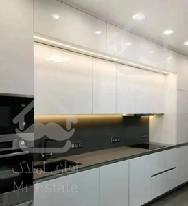 *آپارتمان ۱۳۰متر ۳خواب ۳سال ساخت تکواحدی خ لاهور*