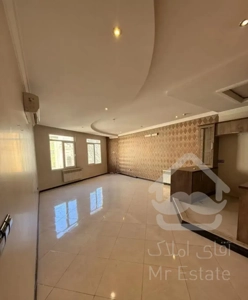 96 متر / نزدیک به حاشیه /دو کله / چسبیده به پارک