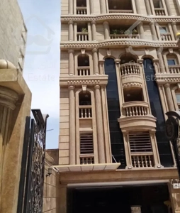 آپارتمان مطهری شرقی ۱۴۰۰کلیداول