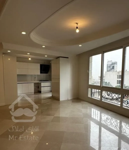 نیاوران۱۵۵ متر ۳ خواب تکواحدی ۲ پارکینگ