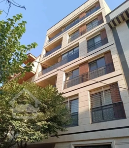 اپارتمان ۱۵۰متر سه خواب دیباجی جنوبی