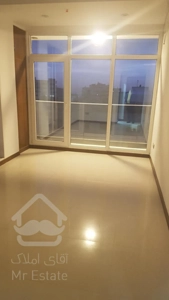 فروش ملک مستغلاتی نوساز در شهرک راه آهن خیابانهای رز