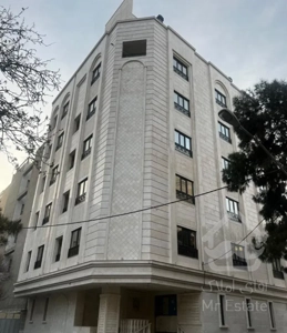 پیش فروش از سازنده برند و لوکیشن های برند