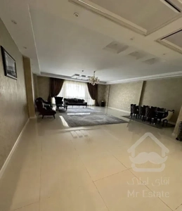 ۲۸۰ متر ولنجک، طبقات بالا، پاگرد مجزا، ۵ پارکینگ