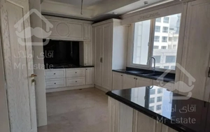 فروش پنت هاوس ۴۸۵متر نخجوان ۴جهت ویو کلیدنخورده