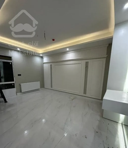 240 متر /هفت تیر *هنرستان  طبقه 6  40 متر تراس