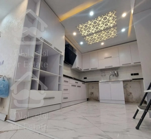 ۱۳۵ متر / در حد نو ساز /  سازمان برنامه