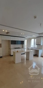 آرش شرقی ظفر130متر3خواب تک واحدی مالک فروشنده