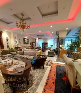 ۱۳۶ متر ۳ خواب لوکس فول امکانات / پونک البرز