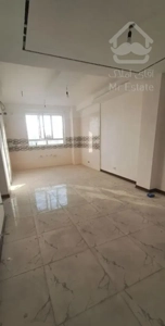 52متر ، نوساز کلید نخورده ، لوستر فروشا