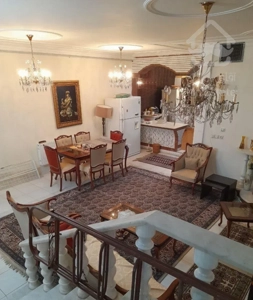 آپارتمان /دو خواب/ سالن بزرگ مربع/تاپ لوکیشن رودکی