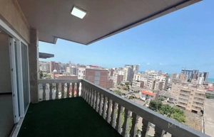 تکواحدی نزدیک ساحل دید باز تراس ۱۰ متری