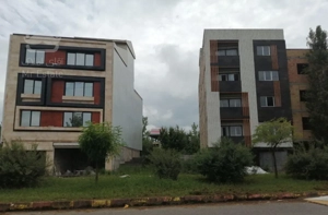 فروش آپارتمان ۳ طبقه دو واحد بصورت یکجا