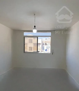 آپارتمان ۵۵ متری غرق نور