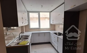 ۴۵ متر/ تک واحدی / خوش نقشه/ دستغیب غربی